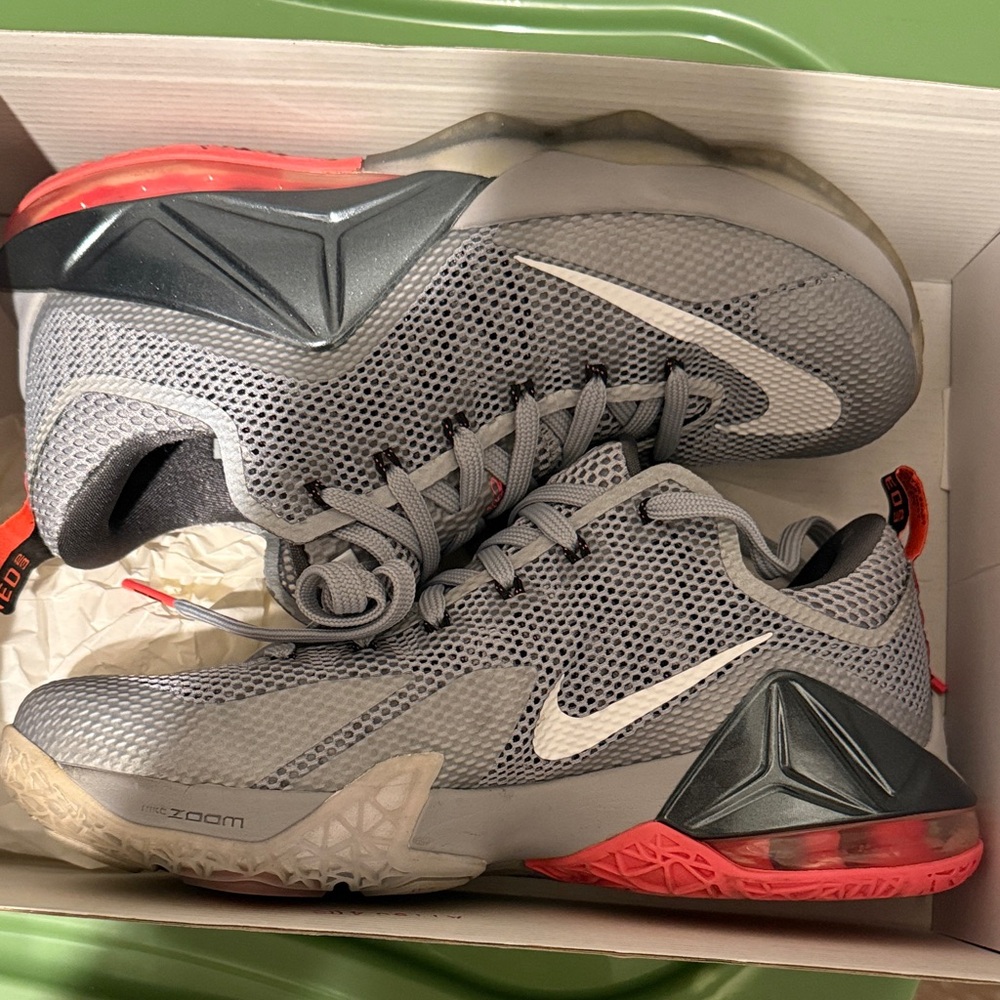 Nike Men's Gray and Red Sneakers